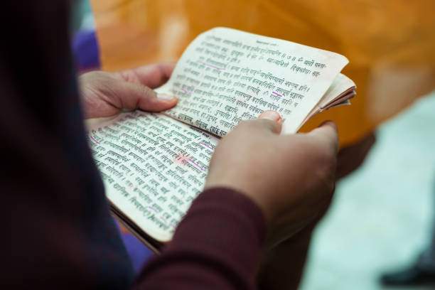 4 Tips for Students to Read Scriptures
