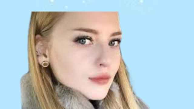 World Hottest Female Maths Teacher