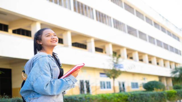 Indisciplined in Hindi