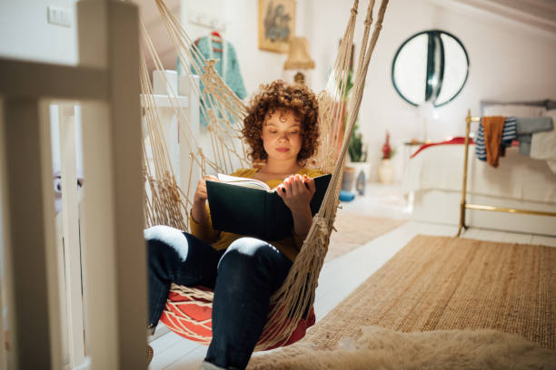 5 Strategies to Control Mind with Practice and Detachment