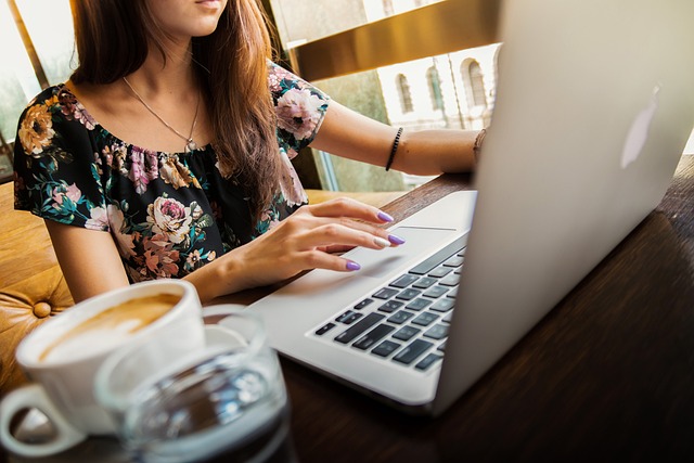 7 Top Tips of How to Become Freelancer