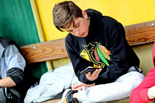 6 Tips to Give Right Direction to Youth