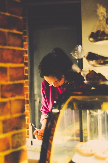 How to Write Essay for Competition?