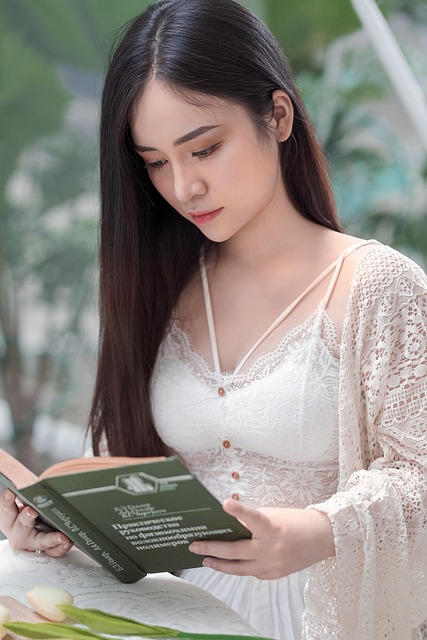 How to Know Truth World of Glamour?