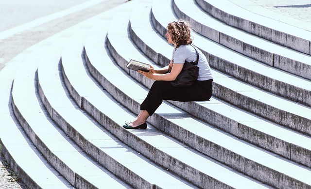 6 Best Techniques on How to Educate