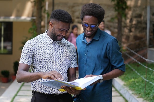 Satsang Ka Jeevan Par Asar:Kyon Achchhi Sangati hi Saflta ki Kunji Hai?