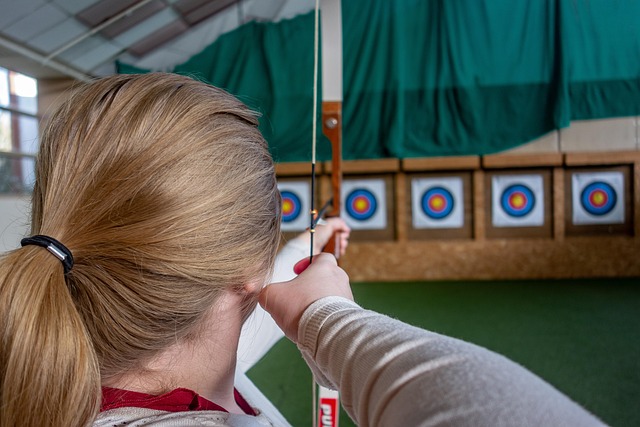 6 Magical Formula to Reach Destination,Student searching for right target from target