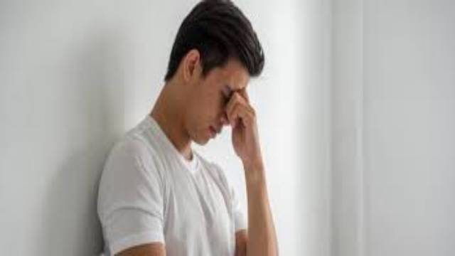 Lonely frustrated math student who not apply 3 Magic Spell to Win Classmate's Heart