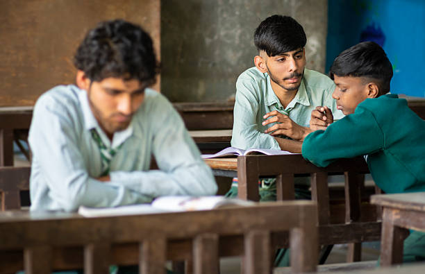 The teacher imposed so many restrictions for writing the article that the student felt unable to write