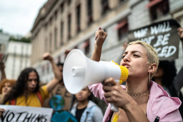 People demand lifting of ban on freedom of expression