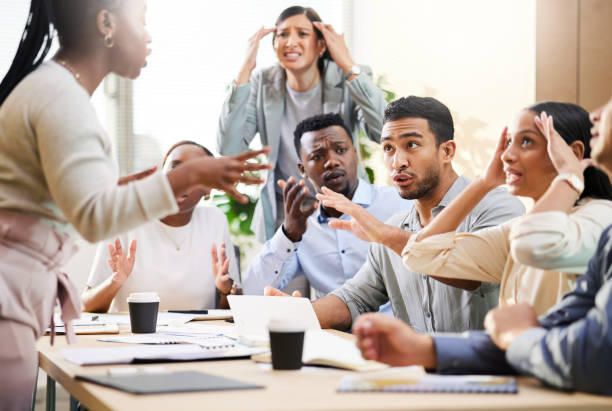Employees fighting with a woman over communalism in the office